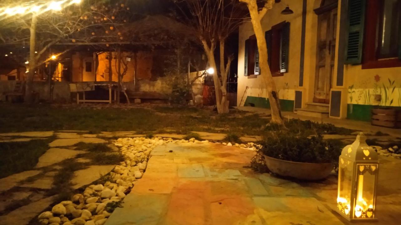 Pocoburro Ca' D'Arte Bed and Breakfast Montaldo Roero Exteriör bild